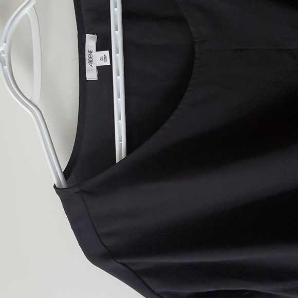 Tshirt - Picture 2 of 2